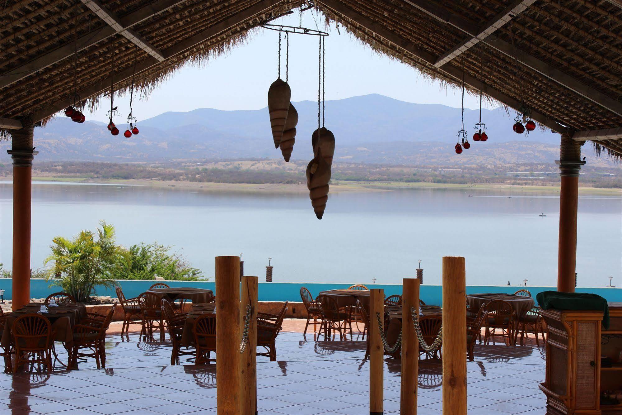 Готель Vida En El Lago Tepecoacuilco de Trujano Екстер'єр фото