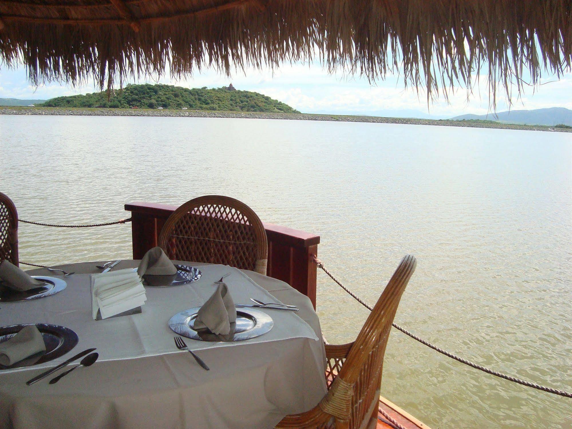 Готель Vida En El Lago Tepecoacuilco de Trujano Екстер'єр фото