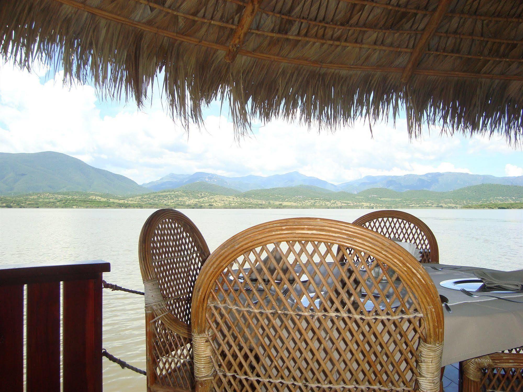 Готель Vida En El Lago Tepecoacuilco de Trujano Екстер'єр фото